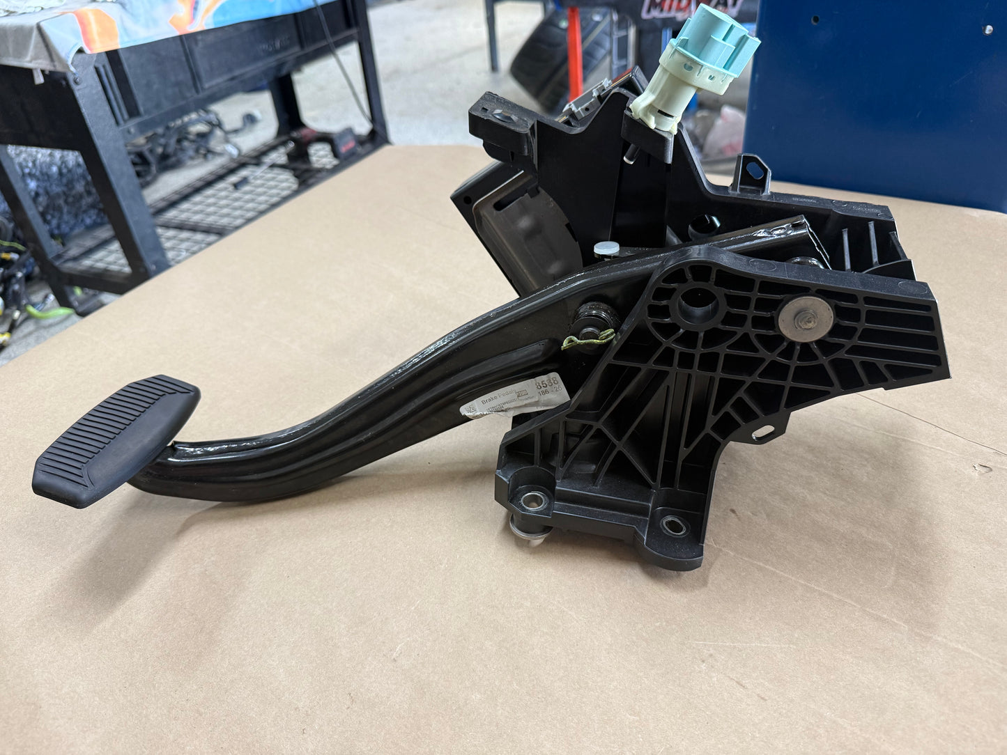2023-2025 Ford F-250 F-350 Super Duty Brake Pedal