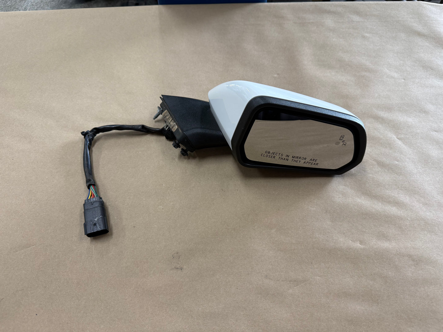 2015-2020 Ford Mustang GT RH Passenger Side Mirror "YZ"