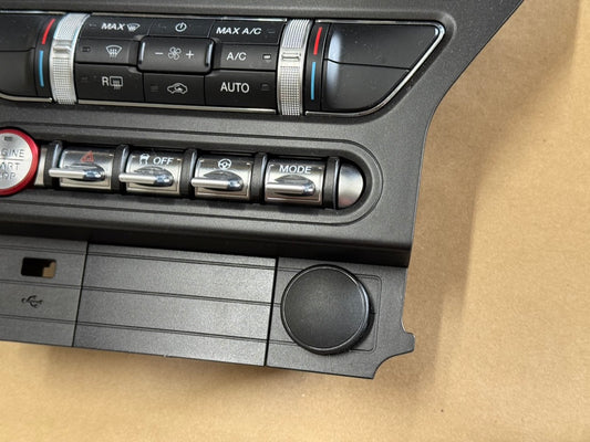 2021 Ford Mustang GT Touch Screen, Face Plate, Radio, Module USB Port