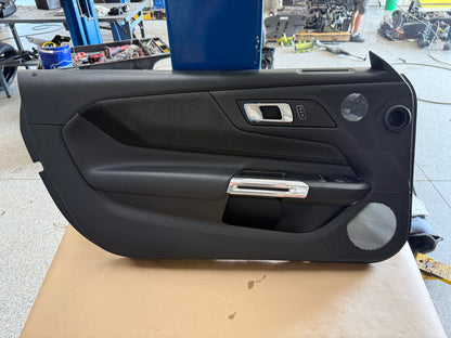 2024-2026 Ford Mustang GT LH Driver Leather/Grey Cloth Insert Door Panel