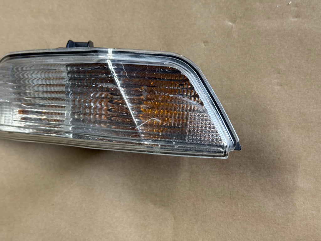 2015-2017 Ford Mustang GT RH Passenger Side Turn Signal Light