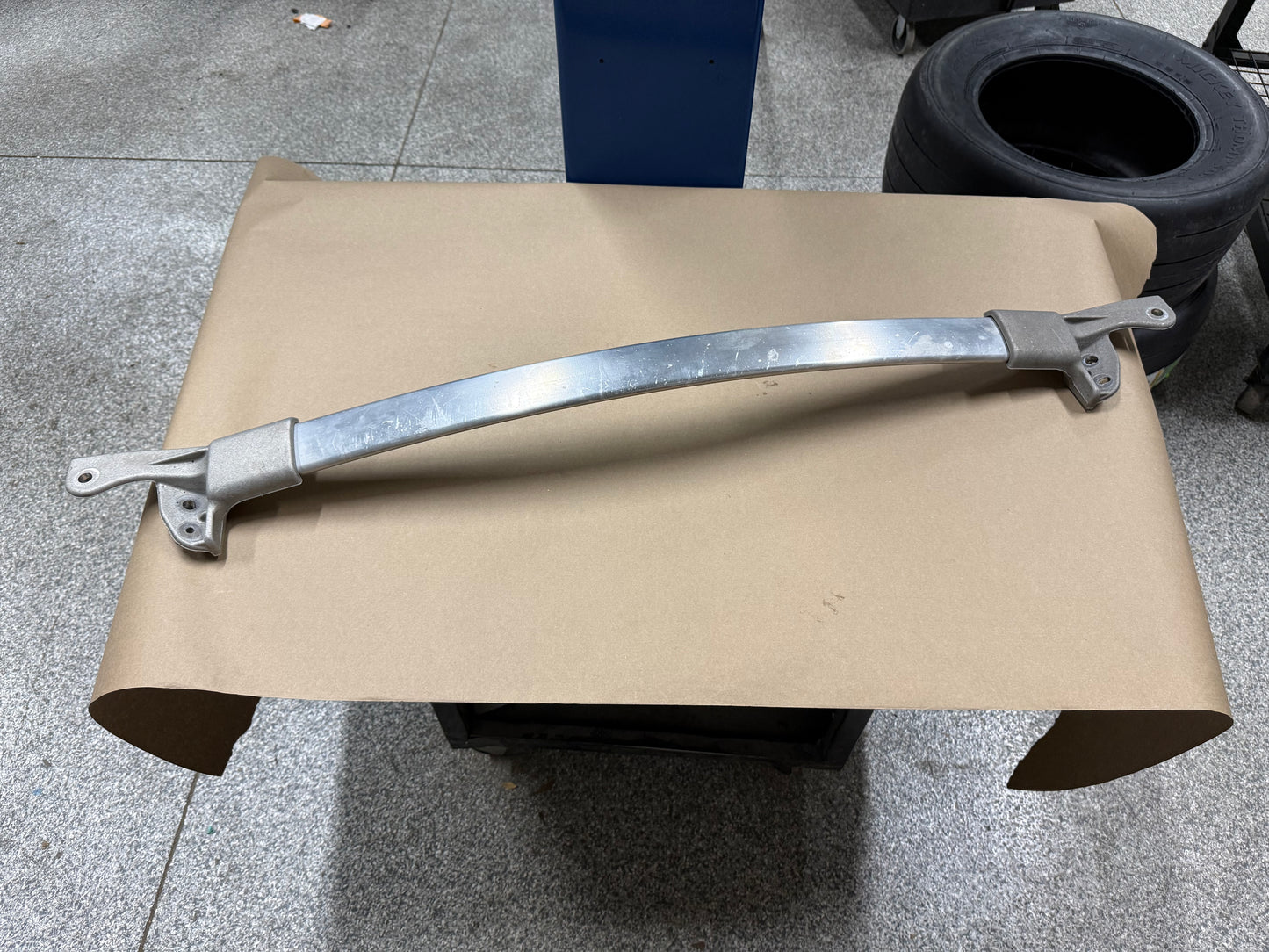 2011-2015 Chevrolet Camaro SS 6.2L Strut Tower Brace