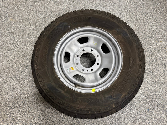 2023-2025 Ford F-250 F-350 Super Duty Spare Tire Bridgestone 275/70/18