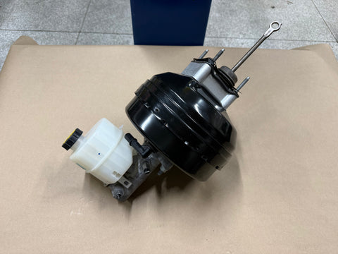 2023-2026 F-250 Super Duty 6.7L Hydraulic Master Cylinder Brake Booster Vacuum