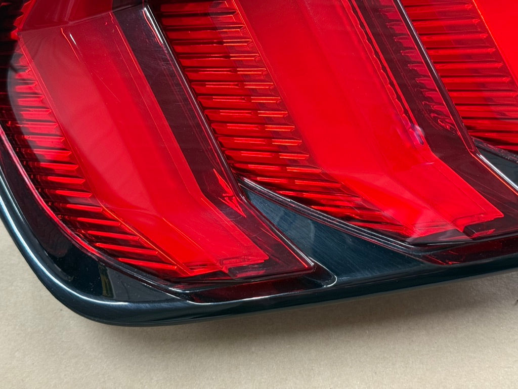 2018-2023 Ford Mustang GT350 GT V6 EcoBoost Tail Light LH Driver Side LED