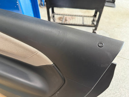 2024-2026 Ford Mustang GT EcoBoost RH Passenger Cloth Insert Door Panel