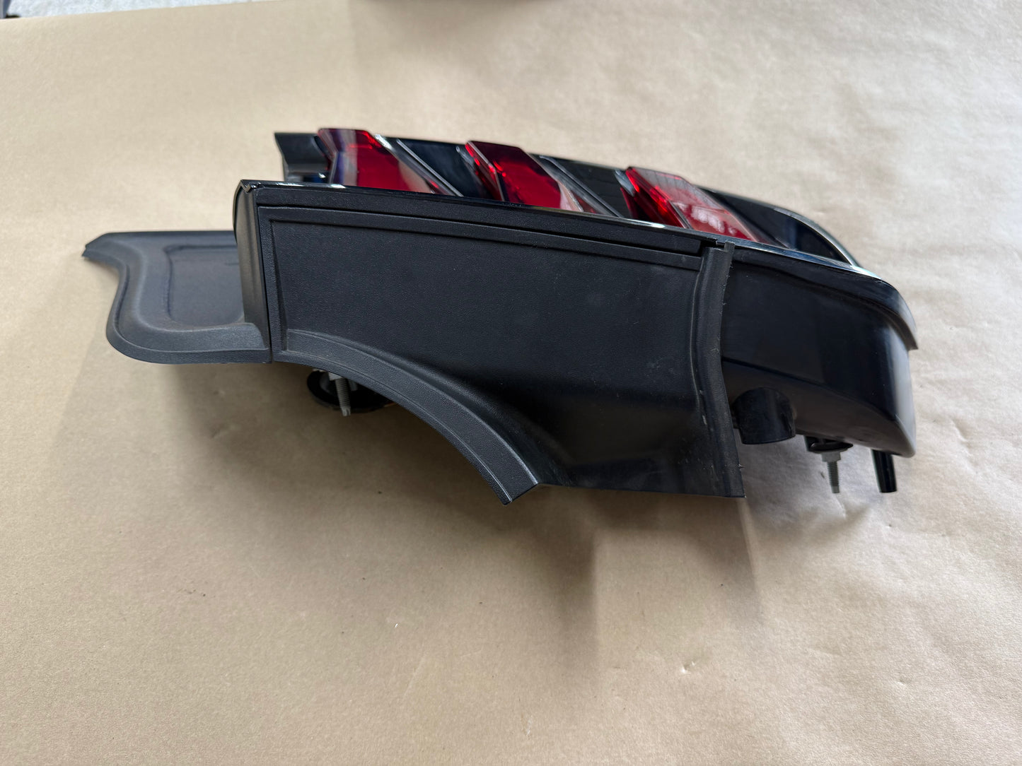 2018-2023 Ford Mustang GT350 GT V6 EcoBoost Tail Light LH Driver Side LED
