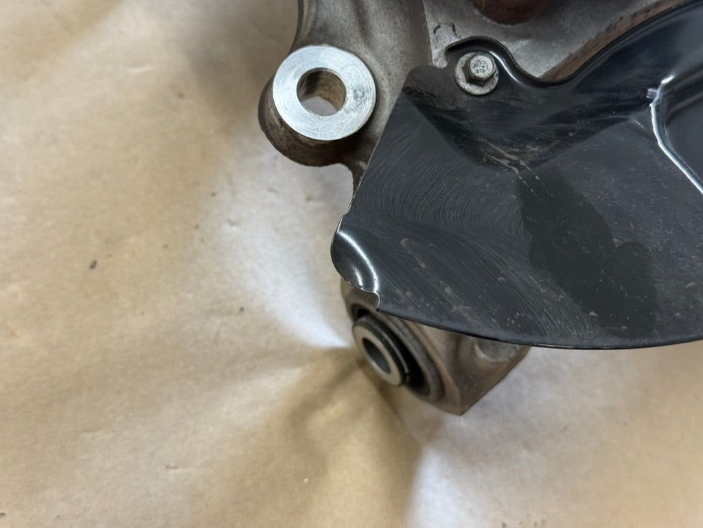 2015-2023 Ford Mustang 5.0 GT RH Passenger Side Rear Spindle Knuckle Hub