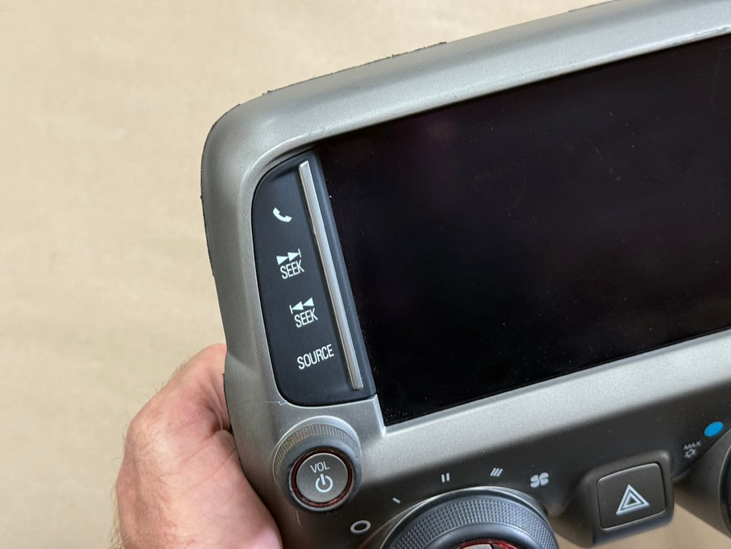 2013 Chevrolet Camaro SS MyLink Premium Radio Face Plate GM