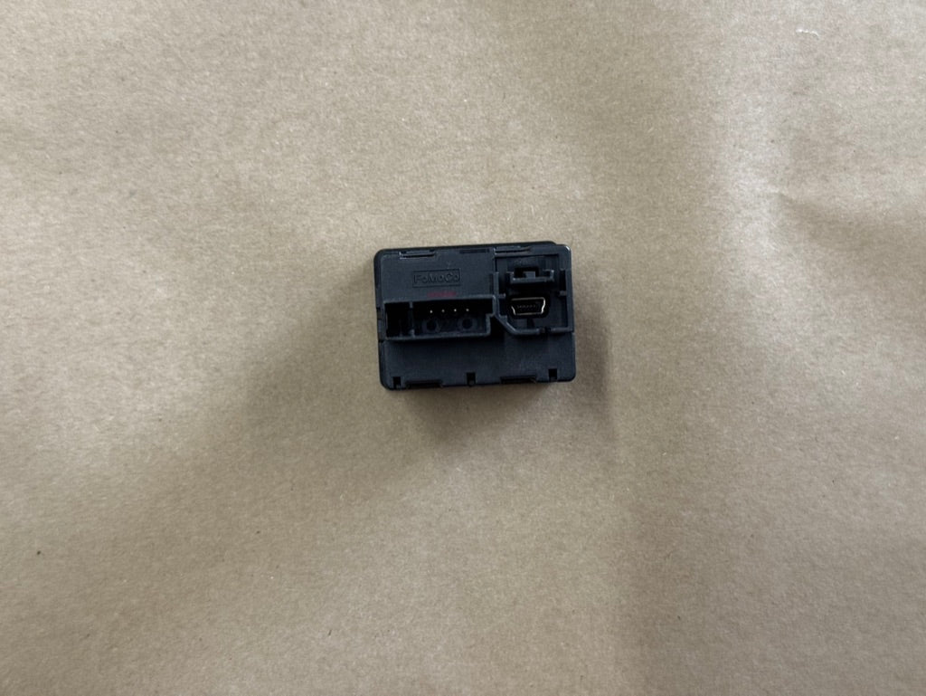 2024-2026 Ford Mustang GT Ecoboost USB Port