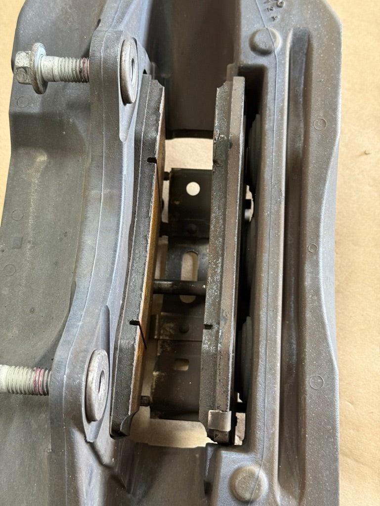 2024-2026 Ford Mustang GT 6 Piston Front Brembo Brake Calipers 19k Miles