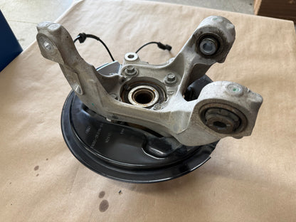 2015-2023 Ford Mustang 5.0 GT RH Passenger Side Rear Spindle Knuckle Hub