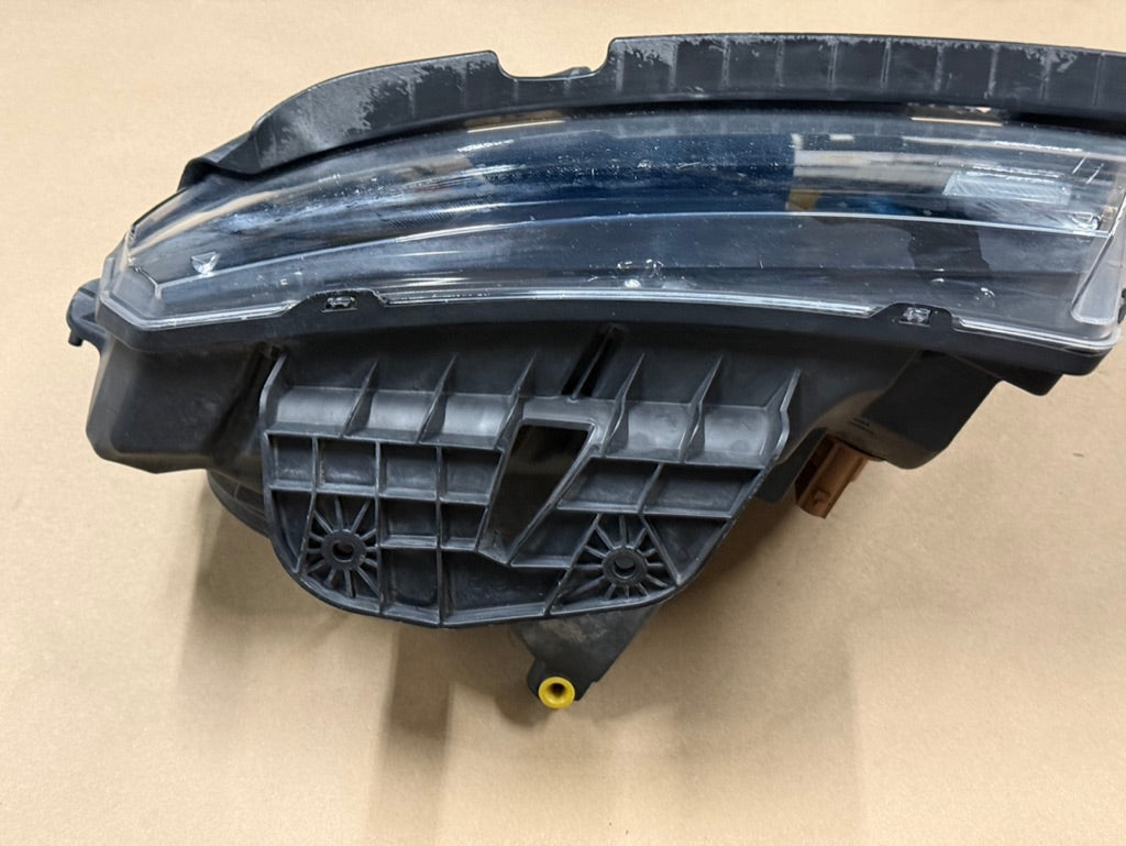 2014-2015 Chevrolet Camaro LH Driver Side Headlight Halogen