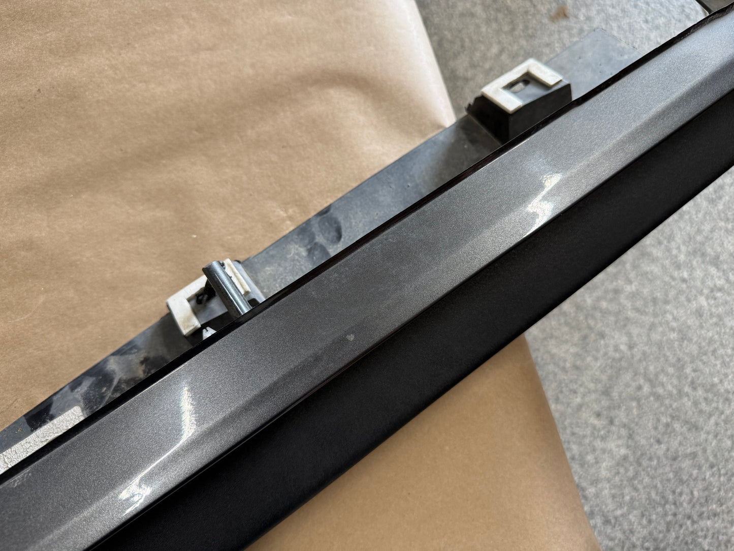 2015-2023 Ford Mustang GT V6 RH Passenger Side Skirt Molding "J7"