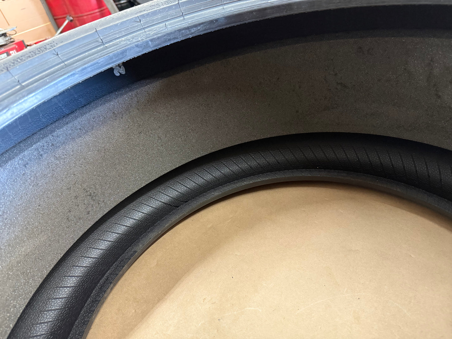 Pirelli P Zero PZ4 285/40/19 Tire