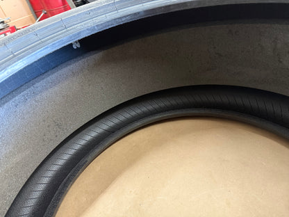 Pirelli P Zero PZ4 285/40/19 Tire