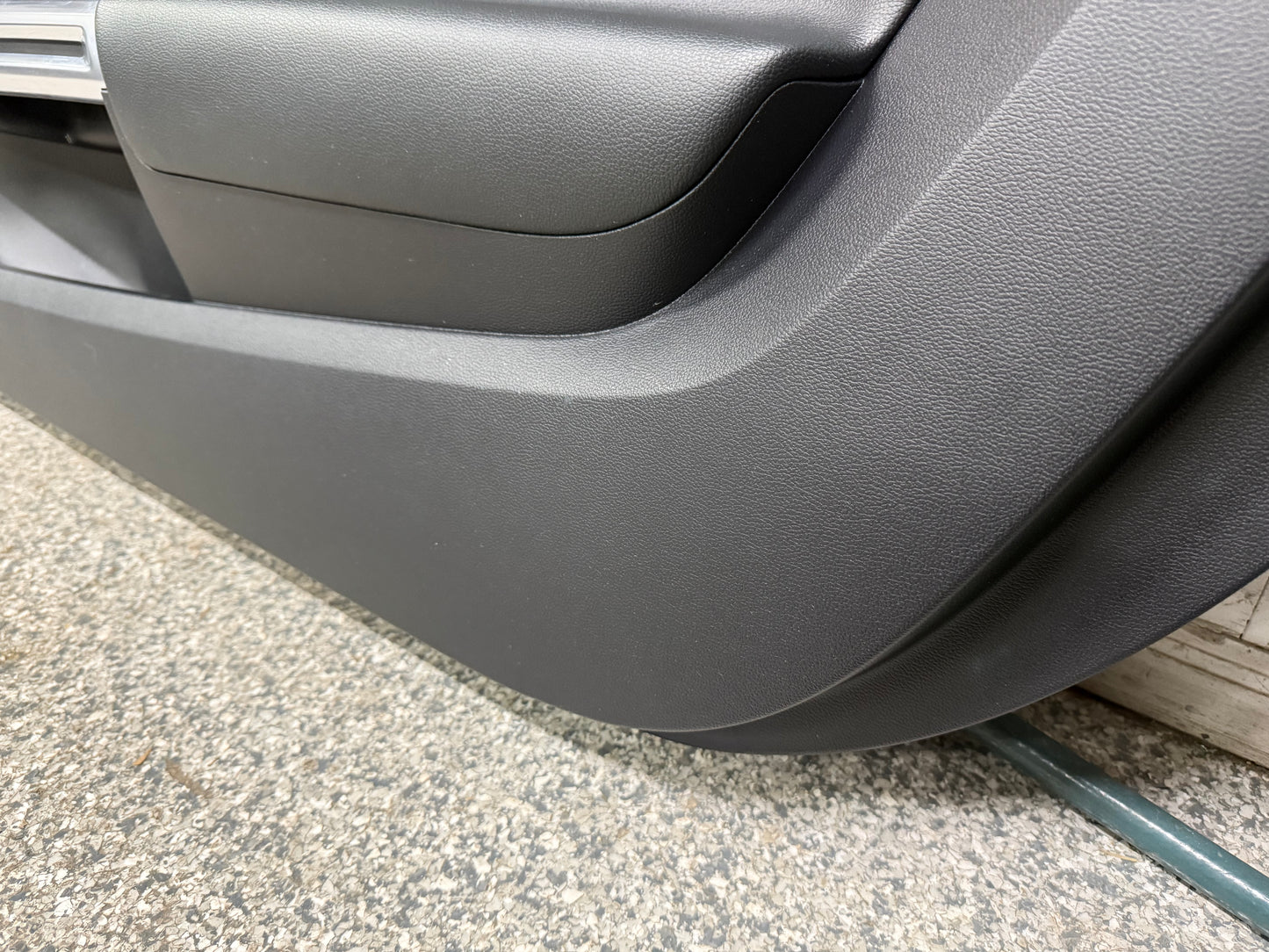 2015-2017 Ford Mustang GT V6 EcoBoost LH RH Leather Insert Door Panels Pair