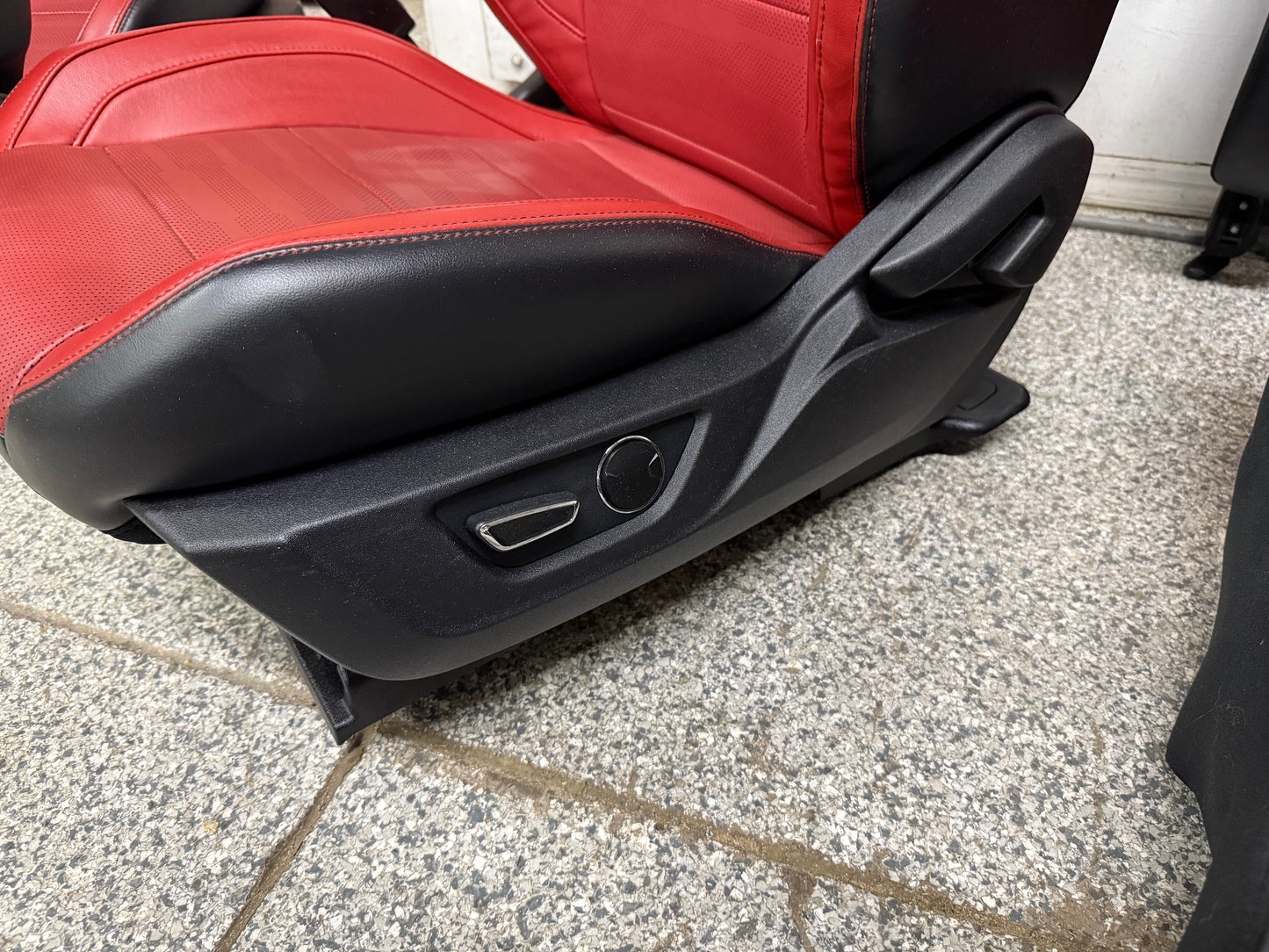 2015-2017 Ford Mustang GT Red/Black Leather Convertible Front & Rear Seats