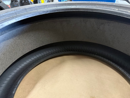 Pirelli P Zero PZ4 285/40/19 Tire