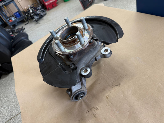 2015-2023 Ford Mustang 5.0 GT LH Driver Side Rear Spindle Knuckle Hub