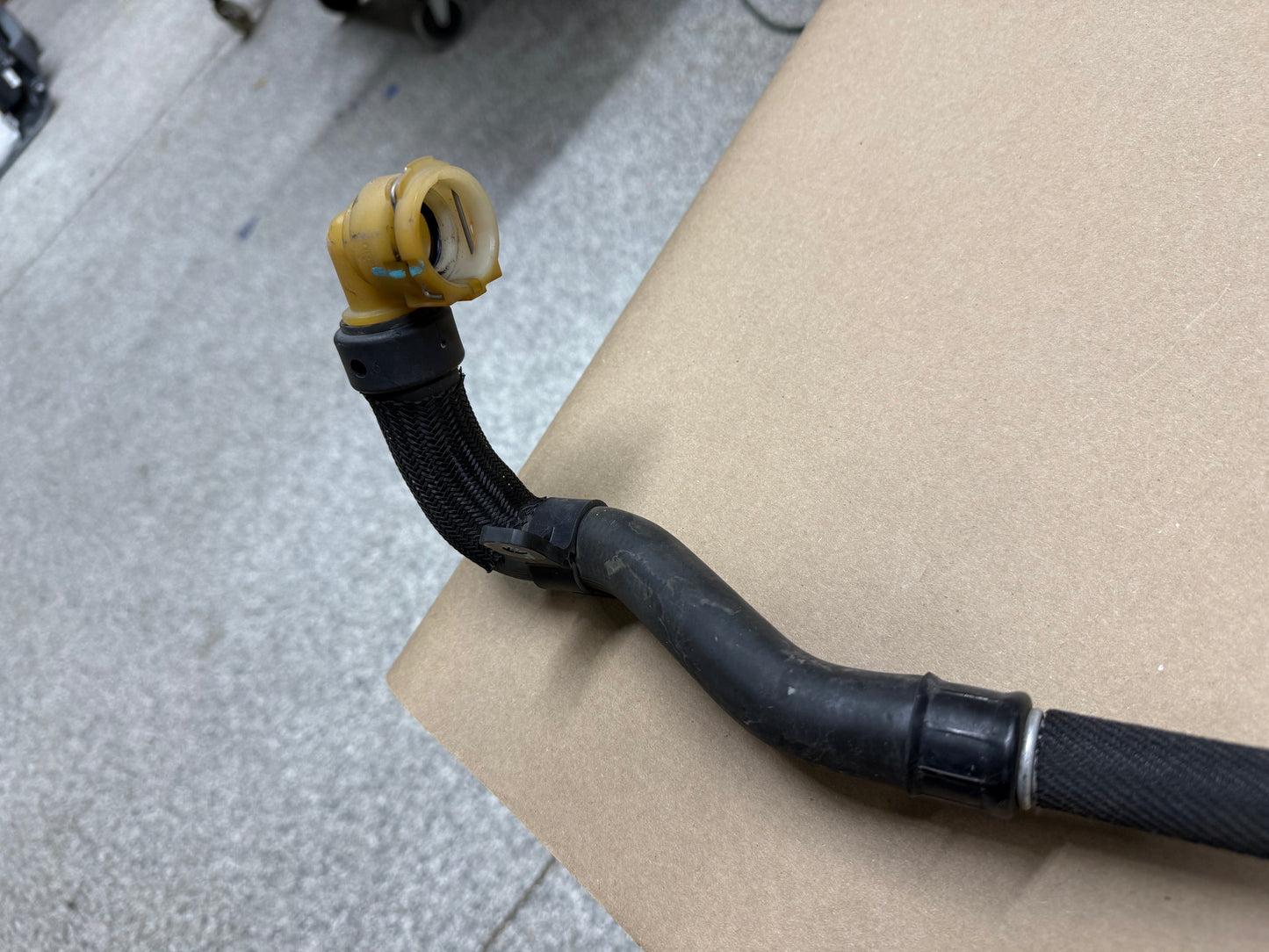 2023-2025 FORD F-250 F-350 F-450 ENGINE COOLANT HOSE PIPE "PC34-8A582-CA"
