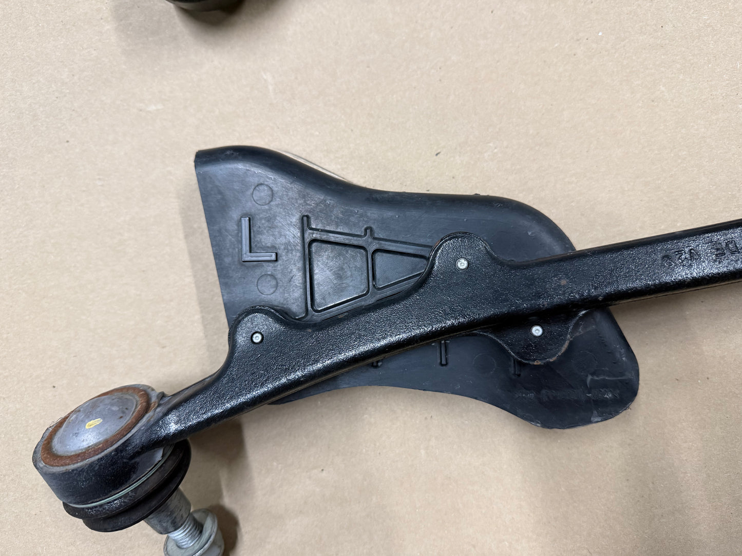 2015-2023 Mustang GT Driver LH Side Front Control Arms Frontward Rearward PP1