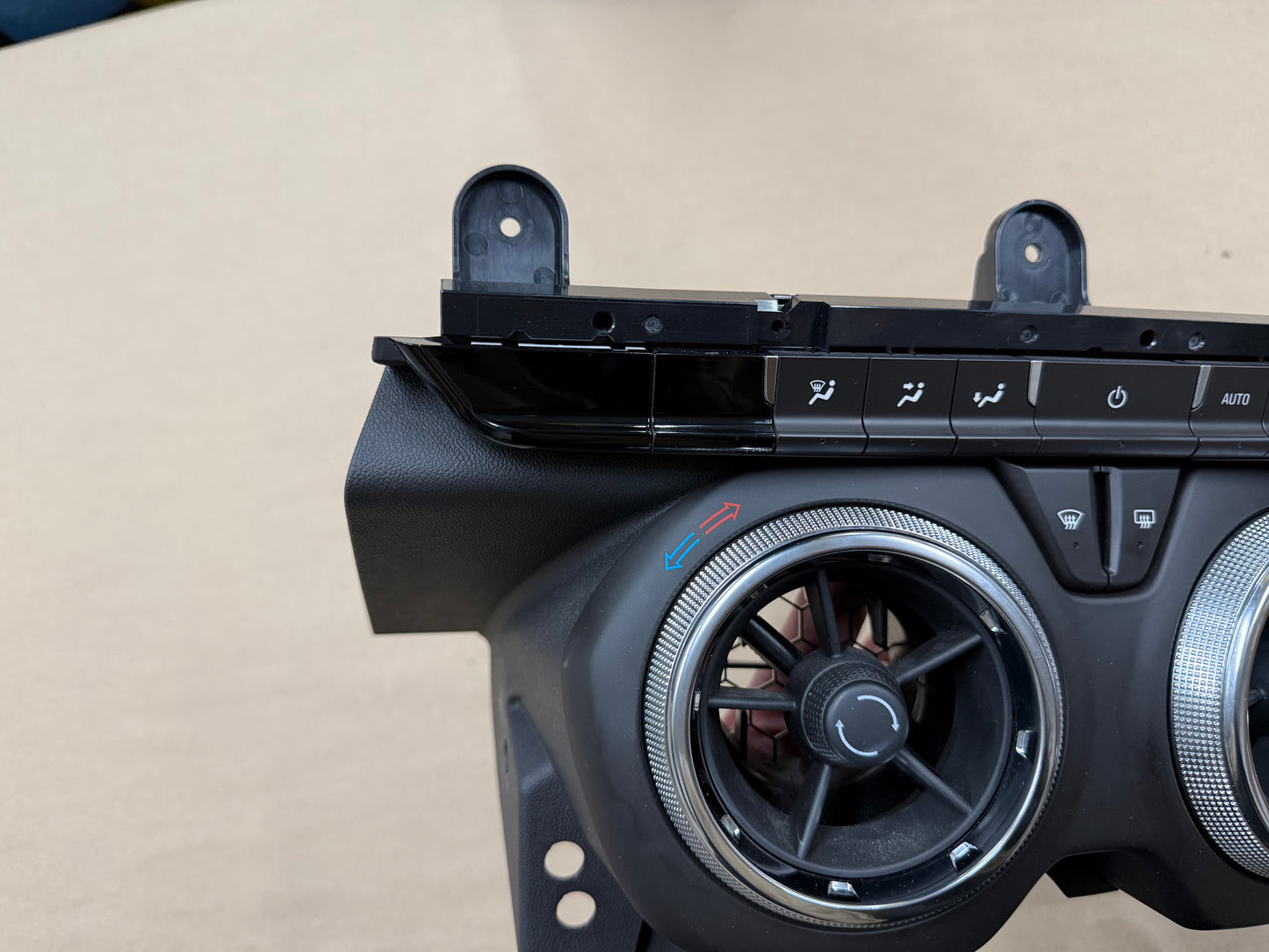2016-2024 Chevrolet Camaro Air HVAC Heater A/C Control Panel Trim Piece GM