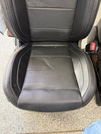 2018-2023 Ford Mustang GT Black Leather Front Rear Power Seats Heat Cooled Vert