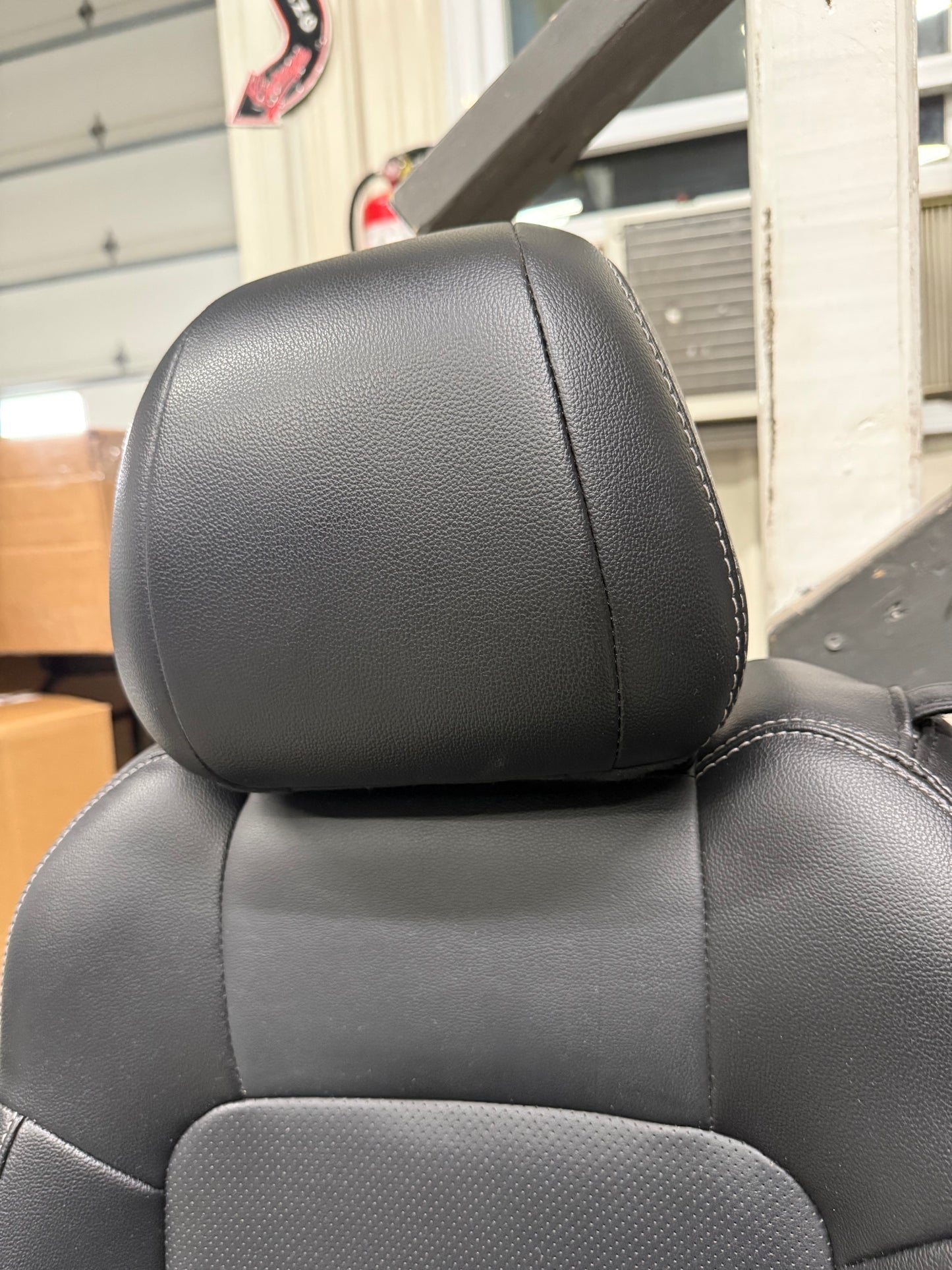 2015-2017 Ford Mustang GT Leather Front Rear Seats Black Heated/Cooled