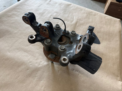 2024-2026 Ford Mustang GT LH Driver Side Front Spindle Knuckle Hub 19k Miles