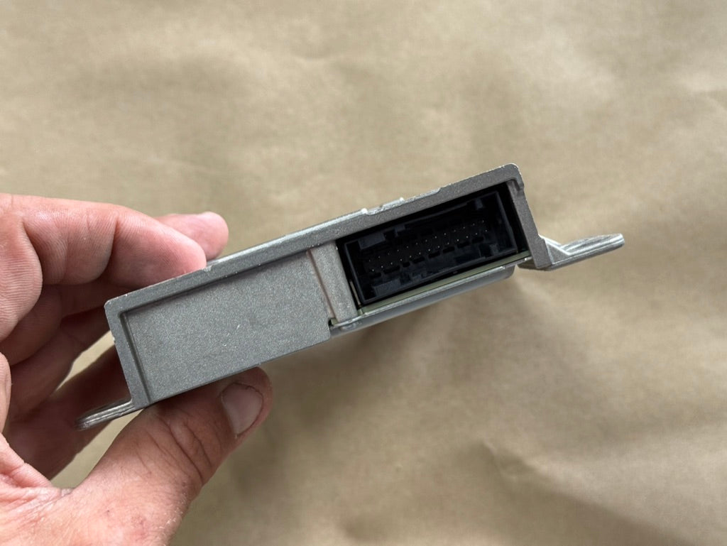 2025 Ford Mustang S650 Gateway Control Module "PU5T-14H474-CFF"