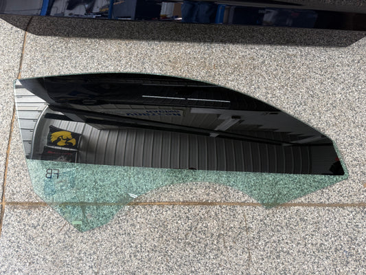 2015-2023 Ford Mustang GT EcoBoost RH Passenger Side Door Complete w/Glass