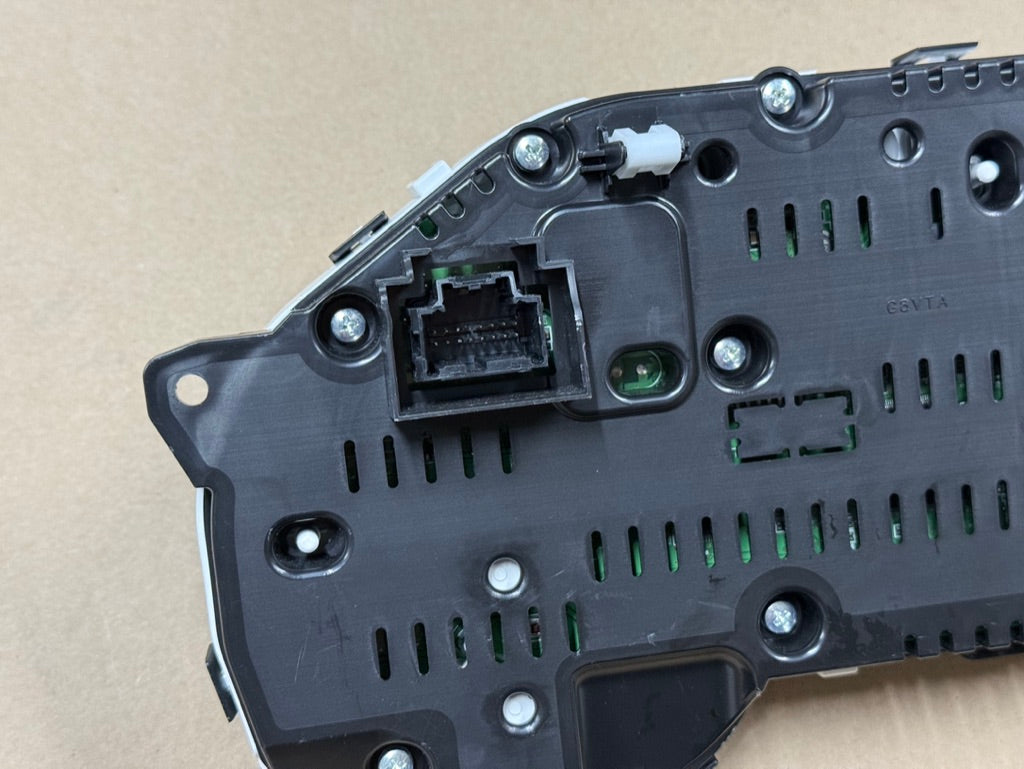 2022 Mustang GT 10R80 Automatic Instrument Dash Cluster Speedometer