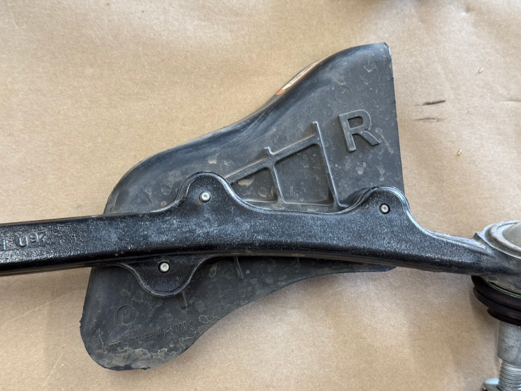 2015-2023 Mustang GT Passenger RH Side Front Control Arms Frontward Rearward PP1