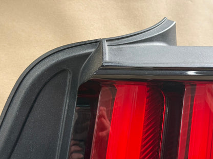 2015-2017 Ford Mustang GT V6 EcoBoost Tail Light RH Passenger Side LED
