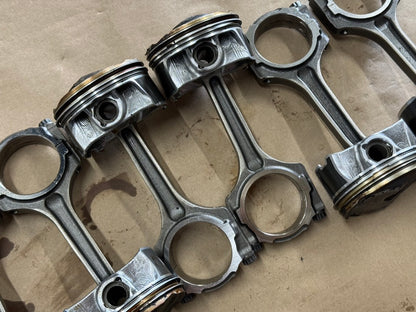 2024-2026 Ford Mustang GT Coyote 5.0L Pistons Rods Set of 8 8k miles