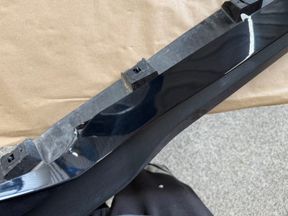 2024-2026 Ford Mustang GT RH Passenger Side Skirt Molding "Black"