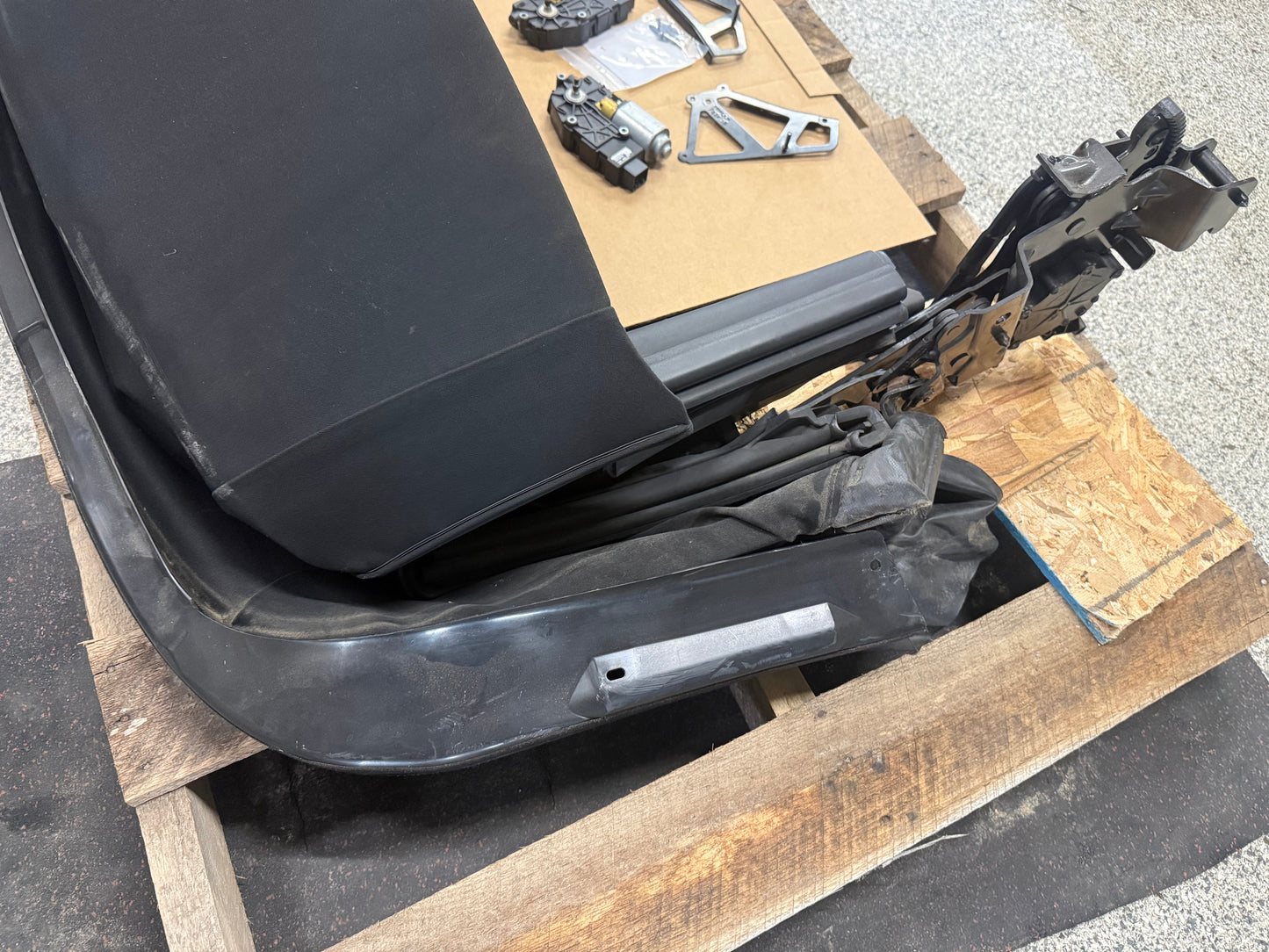 2015-2017 Ford Mustang GT Convertible Top Assembly Black Cloth Frame Complete