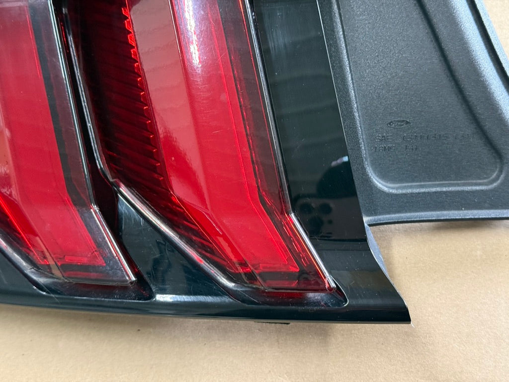 2018-2023 Ford Mustang GT350 GT V6 EcoBoost Tail Light LH Driver Side LED