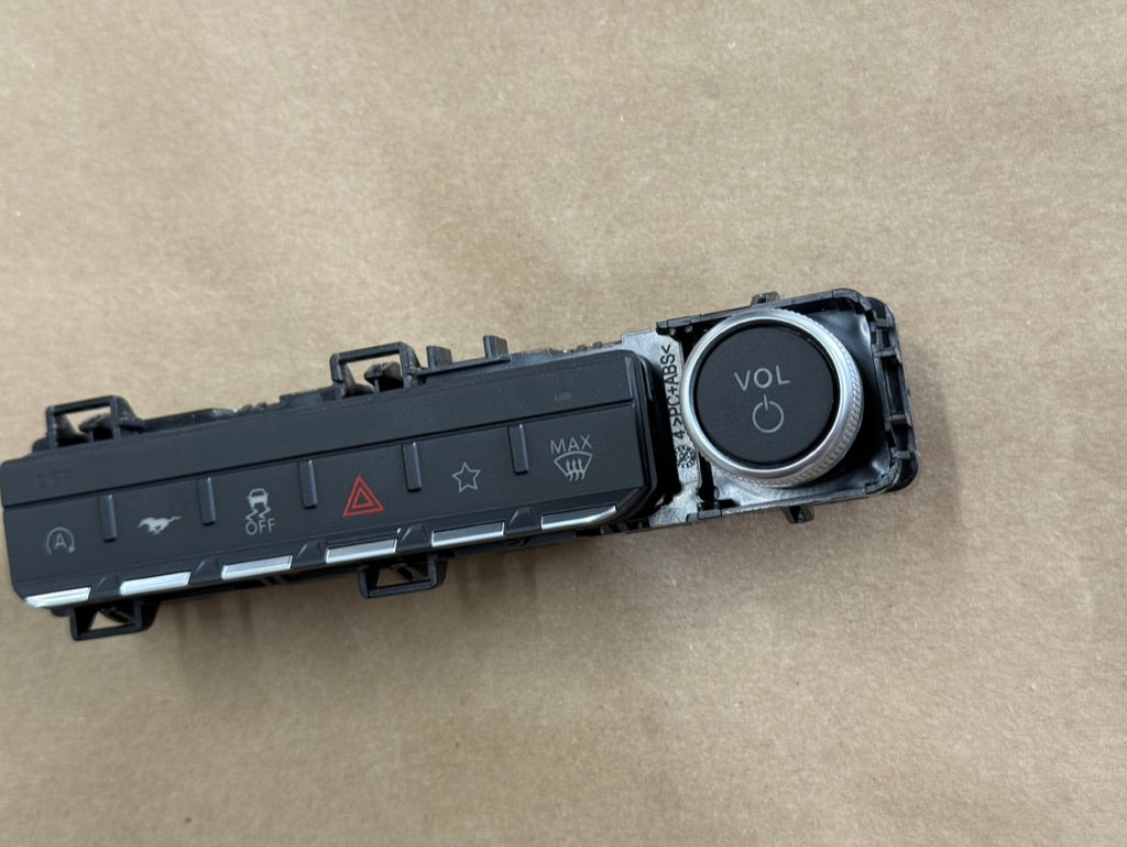 2024-2026 FORD MUSTANG RADIO AUDIO CONTROLLER "PR3T-18K811-AFW"