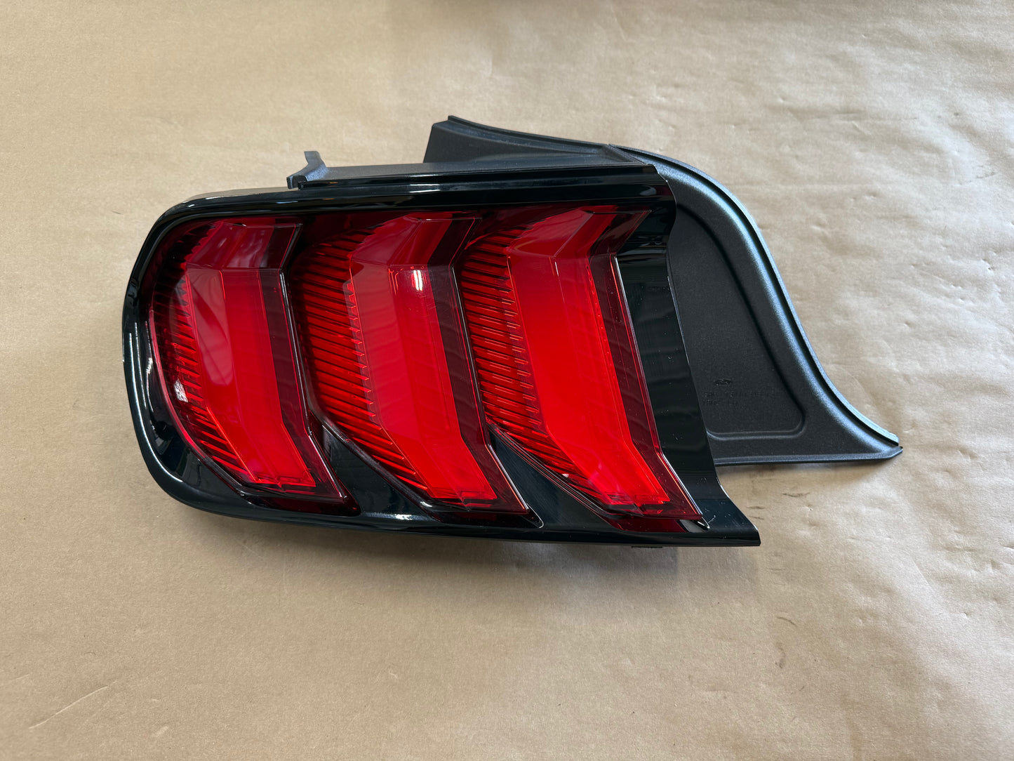 2018-2023 Ford Mustang GT350 GT V6 EcoBoost Tail Light LH Driver Side LED