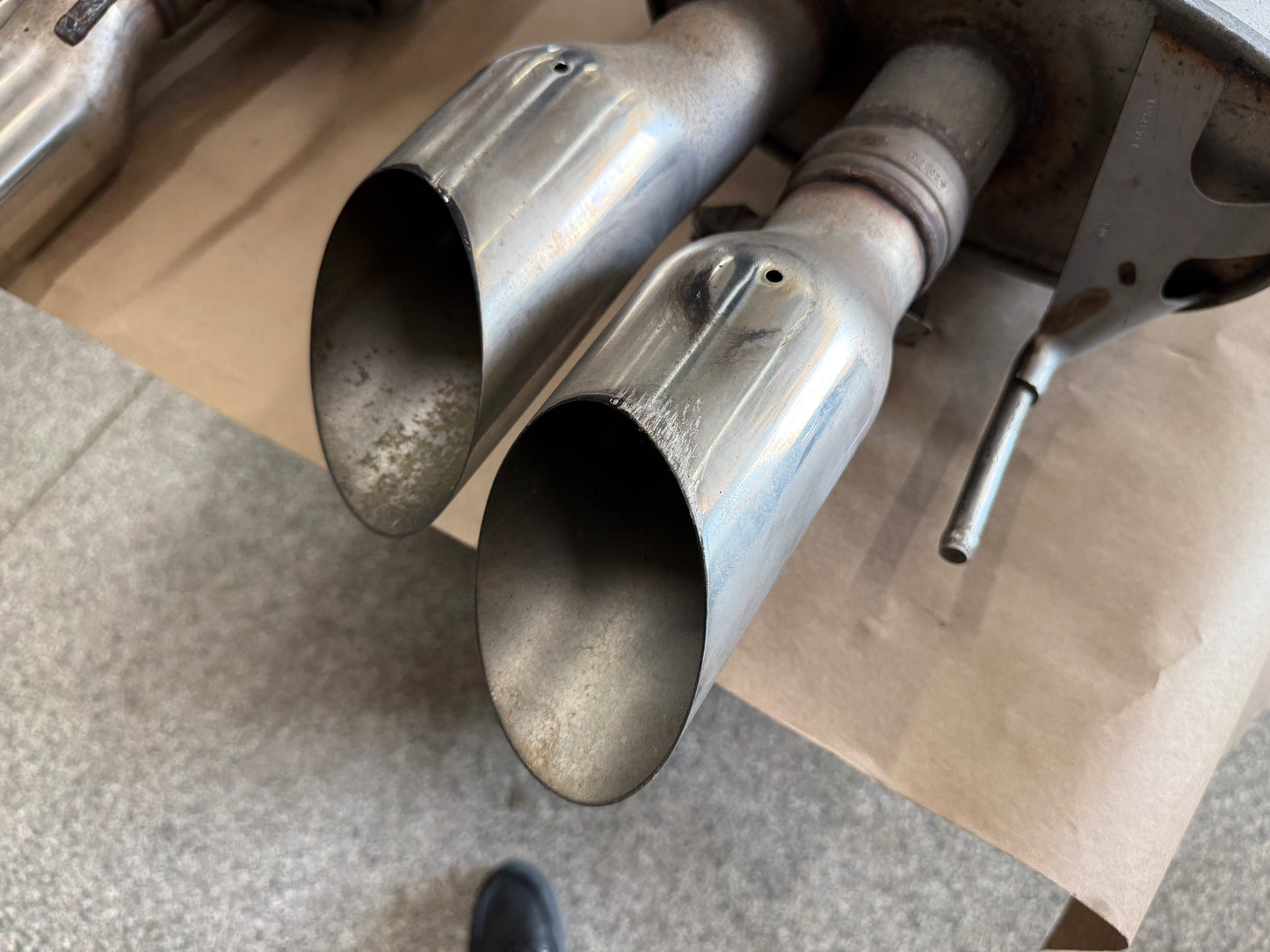 2018-2023 Ford Mustang GT Active Exhaust Quad Tip Mufflers