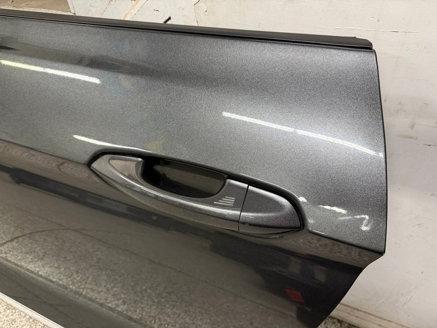 2015-2023 Ford Mustang GT GT500 LH Driver Side Door Complete w/Glass "J7"