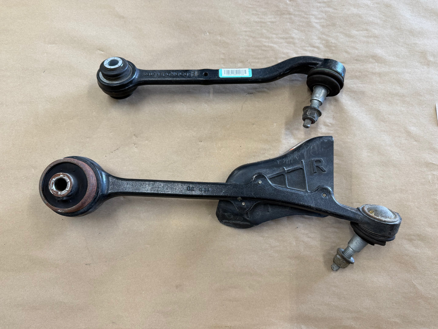 2015-2023 Mustang GT Passenger RH Side Front Control Arms Frontward Rearward PP1