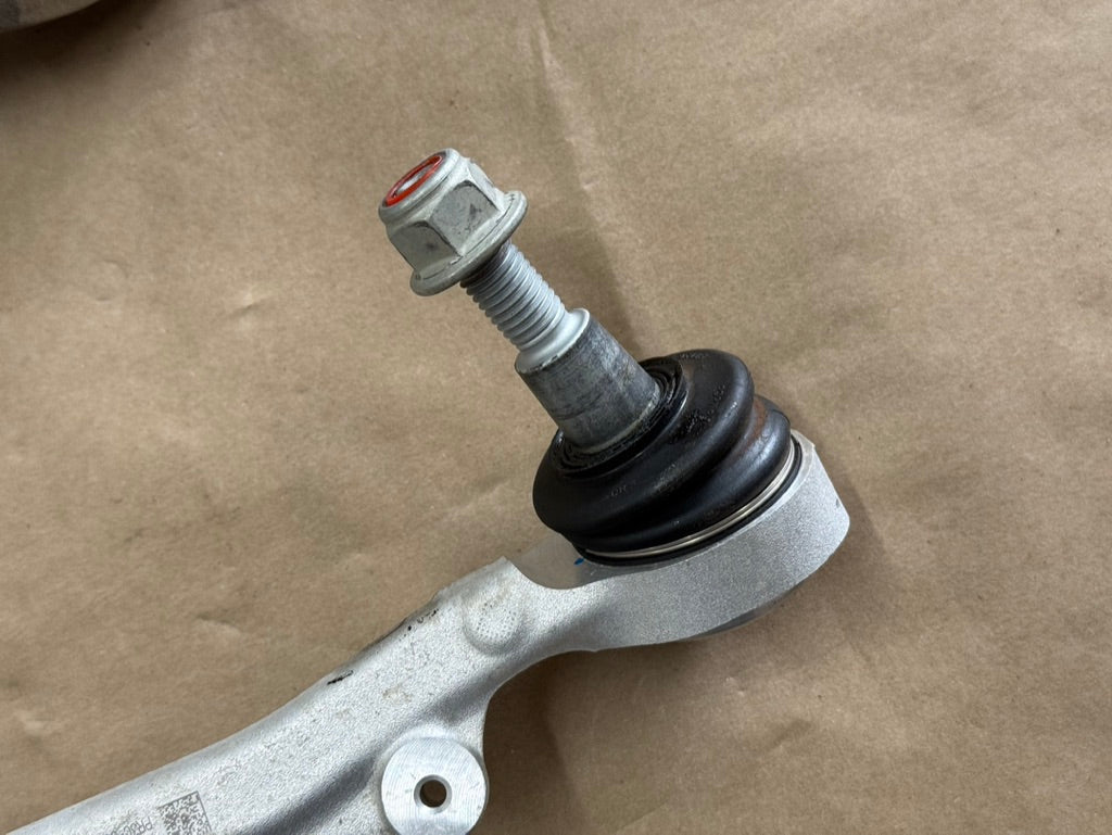 2024-2026 Ford Mustang GT RH Passenger Front Control Arms Frontward Rearward