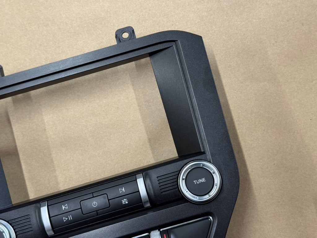 2021 Ford Mustang GT Touch Screen, Face Plate, Radio, Module USB Port