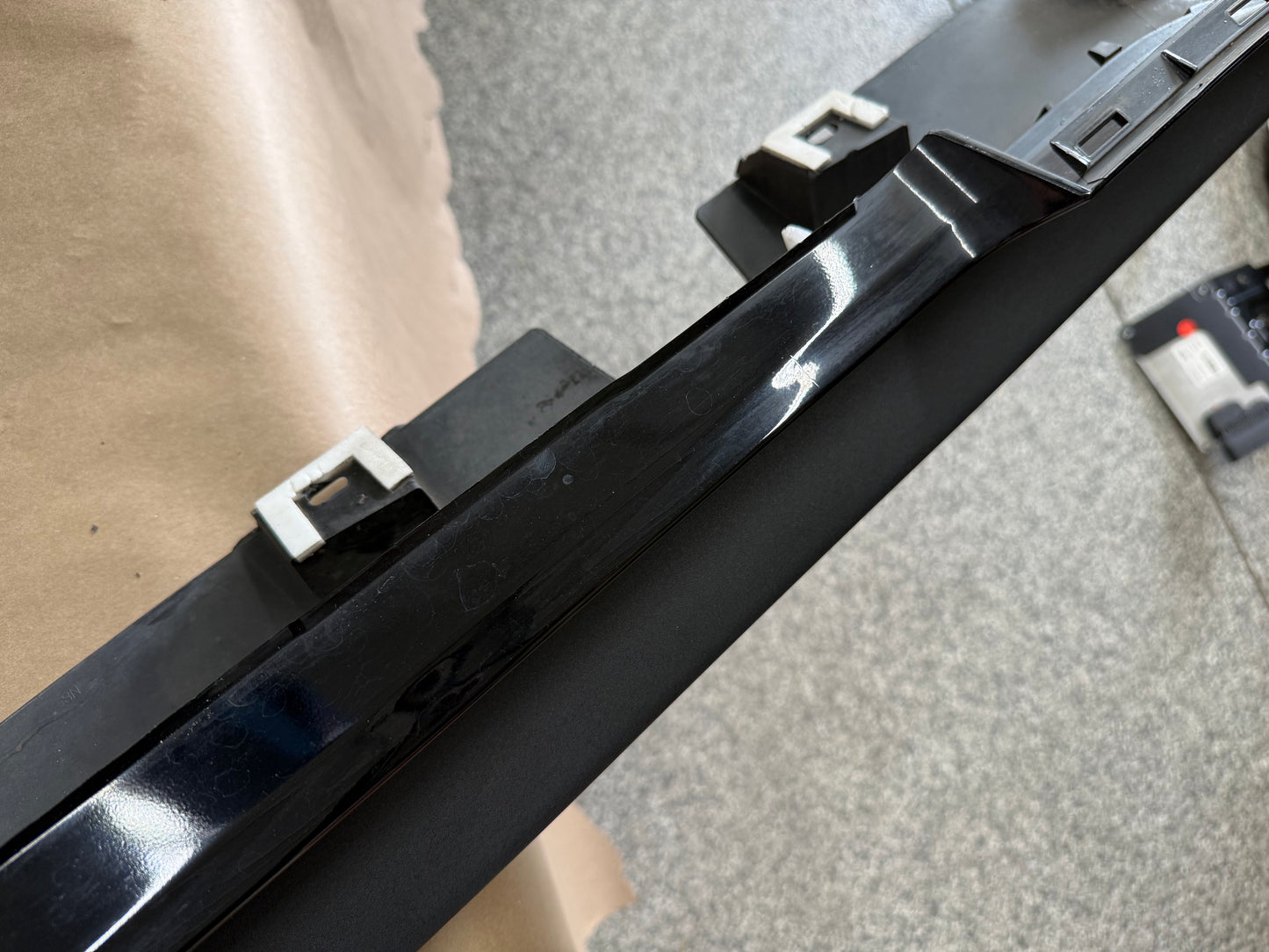 2015-2023 Ford Mustang GT V6 RH Passenger Side Skirt Molding "G1"