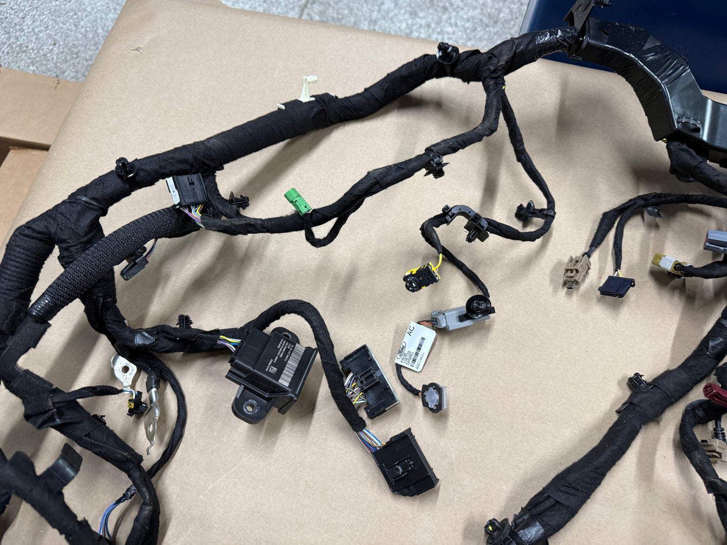 2024-2026 Ford Mustang GT Dash Wiring Harness "SR3T-14401-FD"