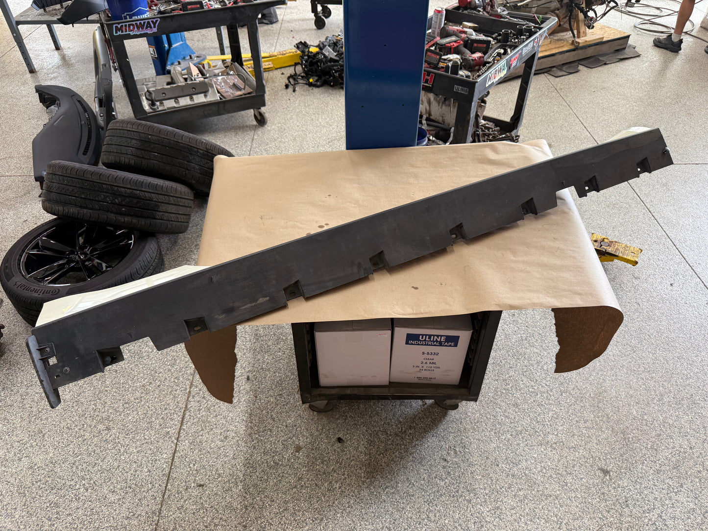 2015-2023 Ford Mustang GT V6 RH Passenger Side Skirt Molding "N4"