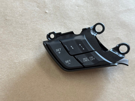 2015-2023 Ford Mustang GT LH Steering Wheel Button Cruise Control Steering